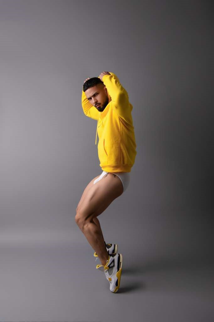 Phoenix-dancers-Arizona-performing-dance-moves-in-yellow-hoodie